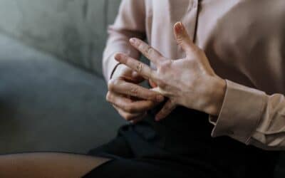 Les phases de la rupture chez la femme qui quitte : le guide complet